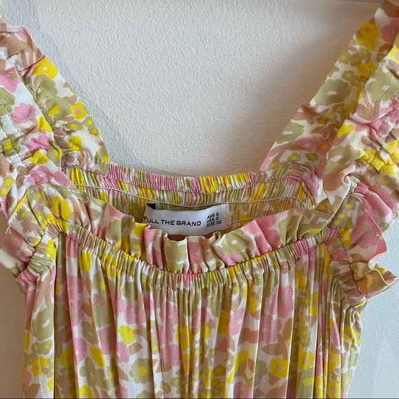 Faithfull the Brand floral romper - Picture 4 of 5